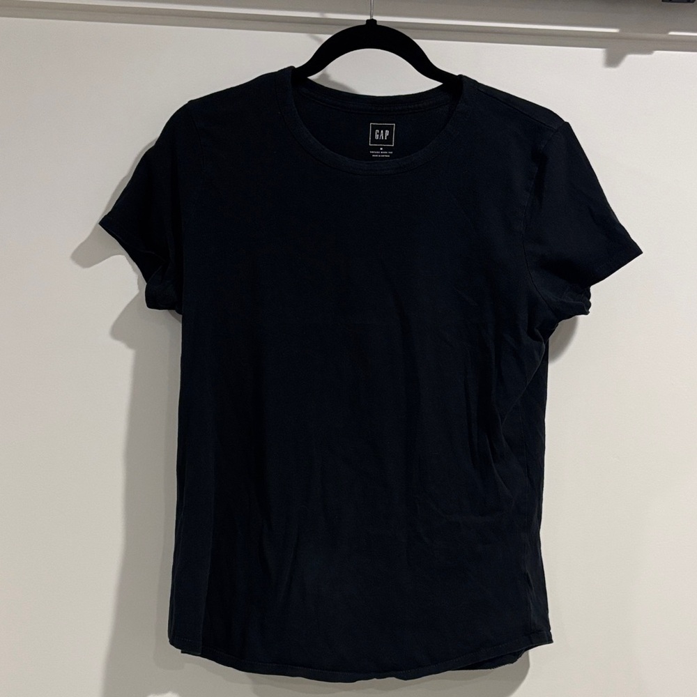 GAP Women's Black Short Sleeve Tee